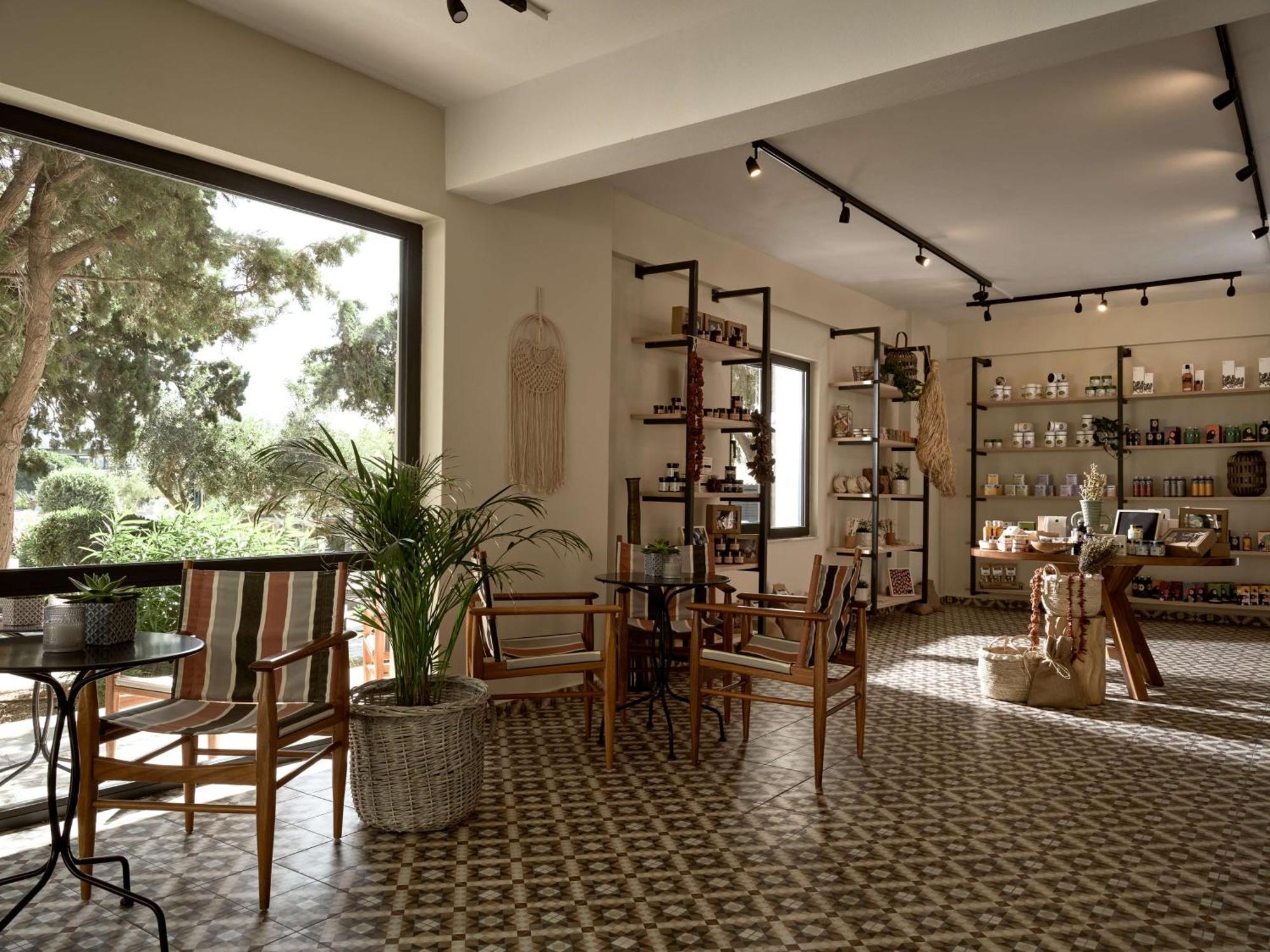Numo Ierapetra Beach Resort Crete, Adults Only, Curio Collection Hilton Екстер'єр фото