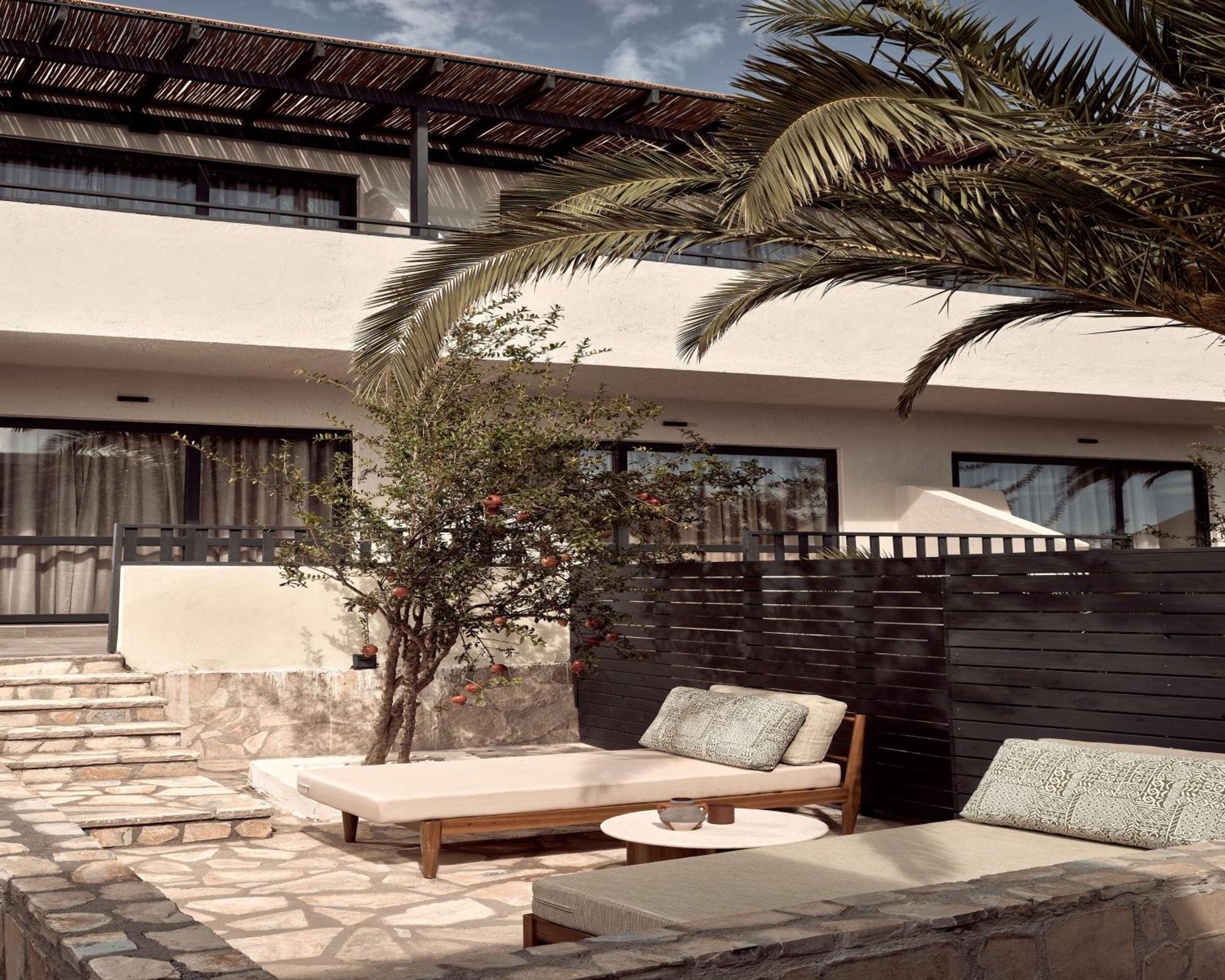 Numo Ierapetra Beach Resort Crete, Adults Only, Curio Collection Hilton Екстер'єр фото